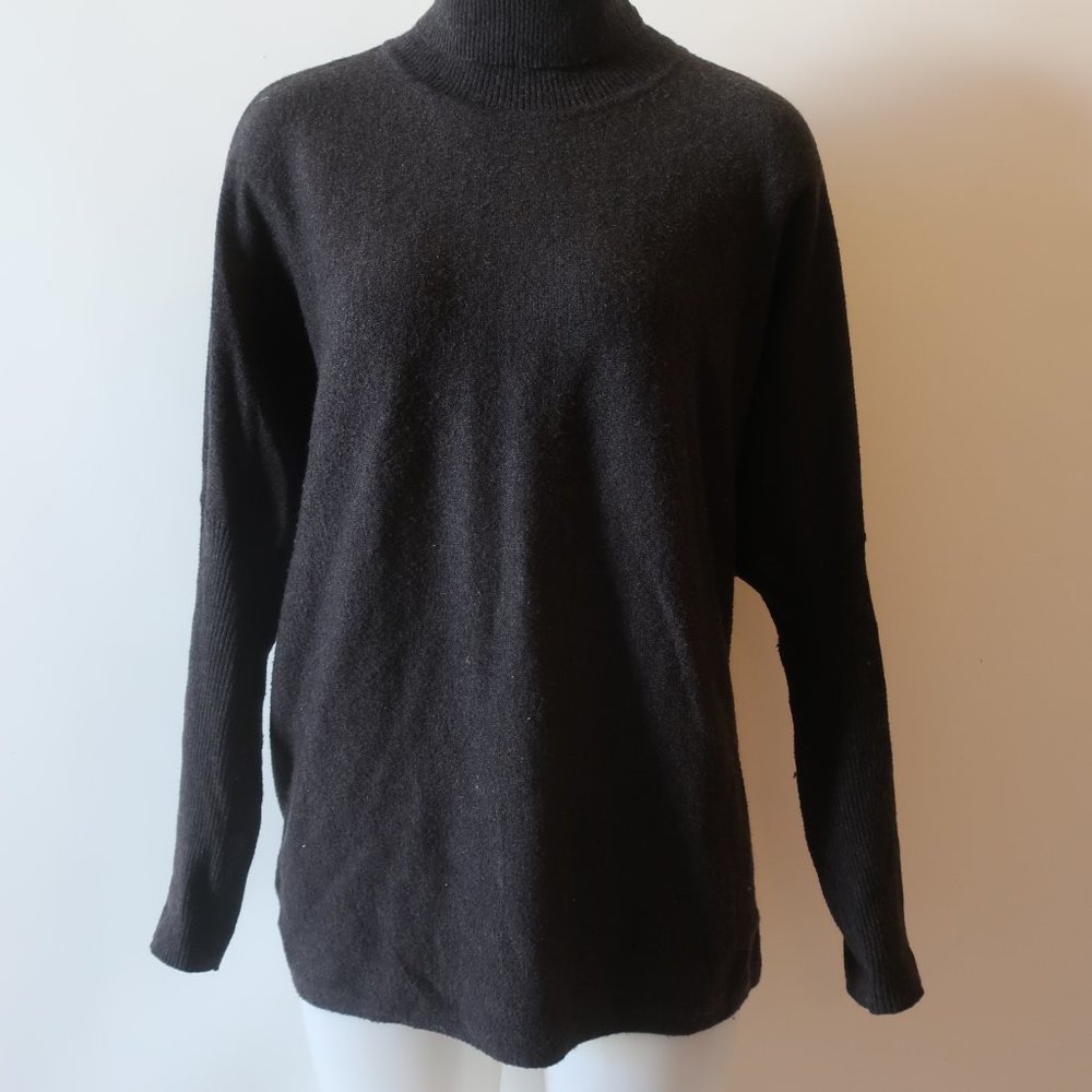 Alm Gray Turtleneck Sweater Sz M* View 3